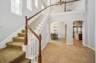 520 Eastland Dr, Lewisville, TX 75056 - Photo 4