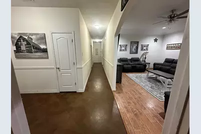 201 W Oak Street, Eustace, TX 75124 - Photo 8