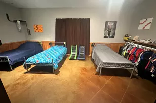 201 W Oak St, Eustace, TX 75124 - Photo 16