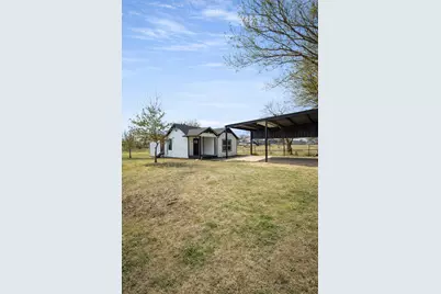 211 Crockett Street, Rice, TX 75155 - Photo 2