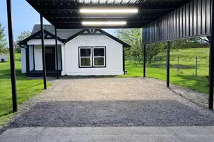 211 Crockett St, Rice, TX 75155 - Photo 1