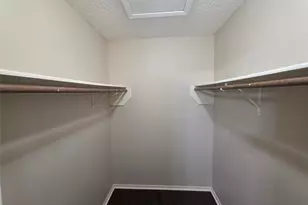 620 Race St, Crowley, TX 76036 - Photo 20