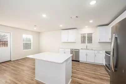 321 Glenwick Lane, Van Alstyne, TX 75495 - Photo 8