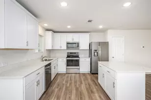 321 Glenwick Ln, Van Alstyne, TX 75495 - Photo 10