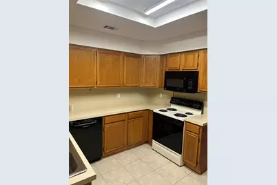 801 Summit, DeSoto, TX 75115 - Photo 6