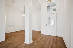 3200 Oakdale Dr, Hurst, TX 76054 - Photo 4