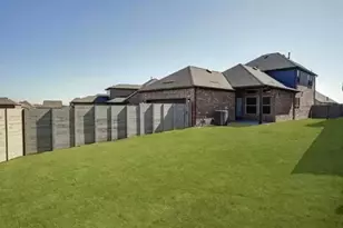 908 Lamp Post Ln, Argyle, TX 76226 - Photo 16