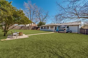 305 E 3rd St, Prosper, TX 75078 - Photo 2