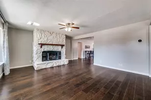 305 E 3rd St, Prosper, TX 75078 - Photo 4