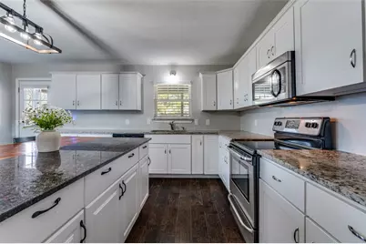 305 E 3rd Street, Prosper, TX 75078 - Photo 8