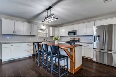 305 E 3rd Street, Prosper, TX 75078 - Photo 6