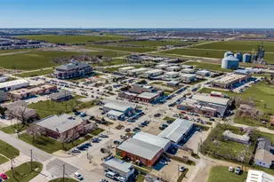 305 E 3rd St, Prosper, TX 75078 - Photo 28