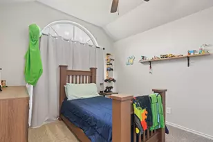 1404 Hyde Park Blvd, Cleburne, TX 76033 - Photo 18