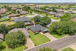 1404 Hyde Park Blvd, Cleburne, TX 76033 - Photo 28