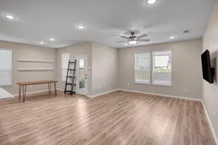 909 Penny St, Anna, TX 75409 - Photo 4