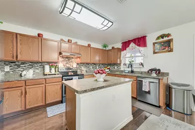 2012 Burnet Drive, Grand Prairie, TX 75052 - Photo 12