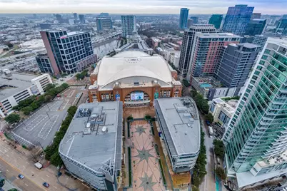 2430 Victory Park Lane #3001, Dallas, TX 75219 - Photo 38