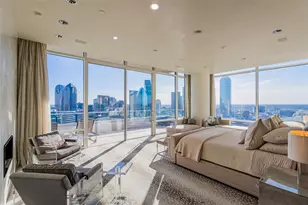 2430 Victory Park Ln, Dallas, TX 75219 - Photo 14