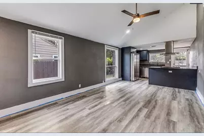 3914 Spring Avenue, Dallas, TX 75210 - Photo 6