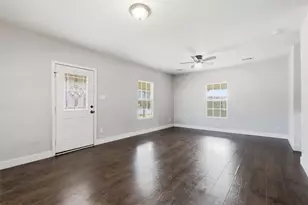 1615 N Oak Ave, Mineral Wells, TX 76067 - Photo 10