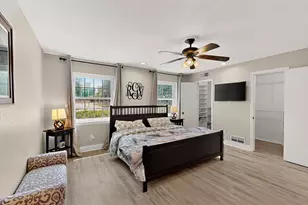 11717 Welch Rd, Dallas, TX 75229 - Photo 18