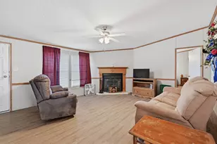 227 Sheryl Ln, Denison, TX 75021 - Photo 4