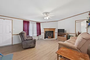 227 Sheryl Ln, Denison, TX 75021 - Photo 6