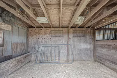 10715 County Road 2458, Poetry, TX 75160 - Photo 32
