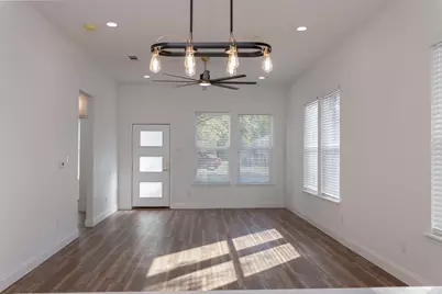 2823 Alaska Avenue, Dallas, TX 75216 - Photo 4