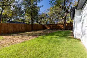 2823 Alaska Ave, Dallas, TX 75216 - Photo 8