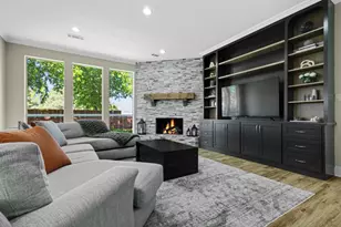 901 Canterbury Ln, Keller, TX 76248 - Photo 6