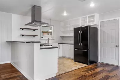 2208 Lake Forest Drive, Waco, TX 76708 - Photo 10