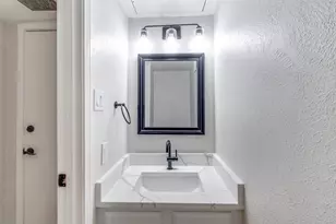 12921 Abrams Rd, Dallas, TX 75243 - Photo 16