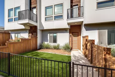 3816 Roseland Avenue #C 200, Dallas, TX 75204 - Photo 1