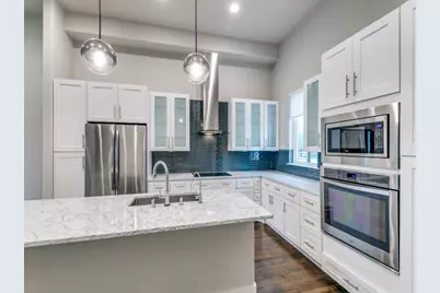 3816 Roseland Avenue #C 200, Dallas, TX 75204 - Photo 8