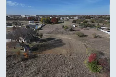 9217 Sunrise Drive, Fort Worth, TX 76134 - Photo 14