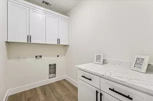 8808 Flying Ranch Rd, Fort Worth, TX 76134 - Photo 8