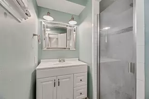 11152 Valleydale Dr, Dallas, TX 75230 - Photo 10