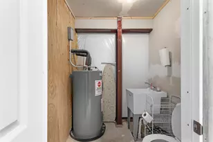 351 County Rd 2601, Meridian, TX 76665 - Photo 20