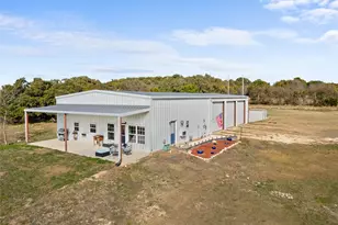 351 County Rd 2601, Meridian, TX 76665 - Photo 10