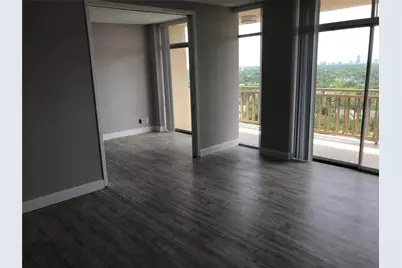 6211 W Northwest Highway #1805, Dallas, TX 75225 - Photo 4