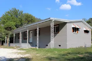 120 Poppy Ln, Whitney, TX 76692 - Photo 2