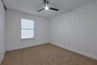 7908 Beef Creek Drive, Arlington, TX 76001 - Photo 16