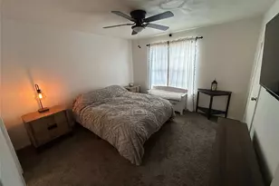 6024 Stoneybrook Dr, Fort Worth, TX 76112 - Photo 6