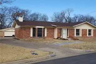 3575 Paramount St, North Richland Hills, TX 76117 - Photo 1