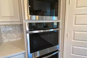 140 Kenilworth Ln, Greenville, TX 75401 - Photo 8