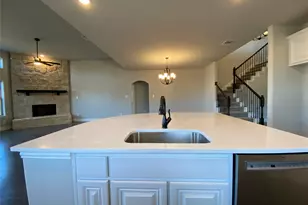 140 Kenilworth Ln, Greenville, TX 75401 - Photo 10