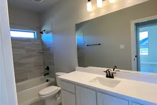 140 Kenilworth Ln, Greenville, TX 75401 - Photo 4