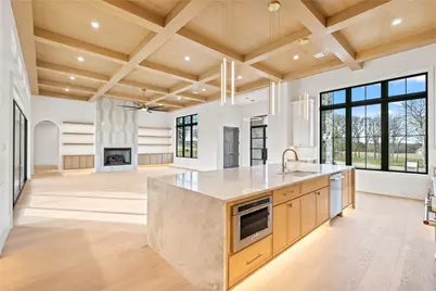 204 Dan Russell Bend, Weatherford, TX 76087 - Photo 10