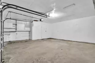 1432 Barron Ln, Fort Worth, TX 76112 - Photo 16